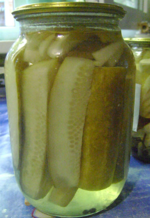 Рецепт приготовления консервированных огурцов с горчицей 
