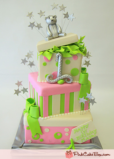 фото детского торта белый розовый зеленый