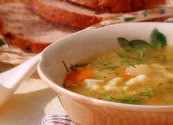 Рецепт супа с клецками и молодым картофелем 