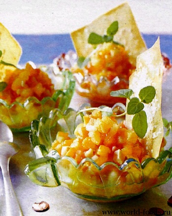 Рецепт фруктового салата с чипсами 