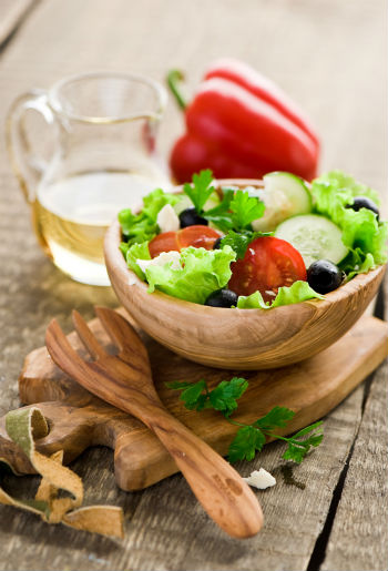 Рецепт греческого салата с помидорами черри и брынзой