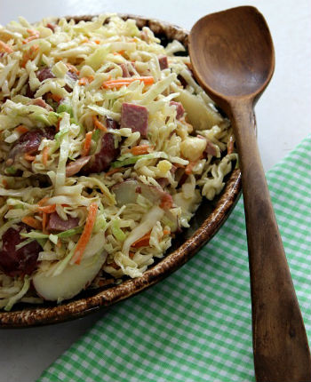 Как приготовить салат из вареной говядины и капусты с картофелем