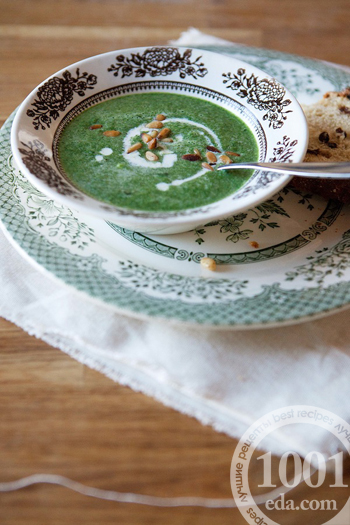  Рецепт супа с кедровыми орешками и шпинатом