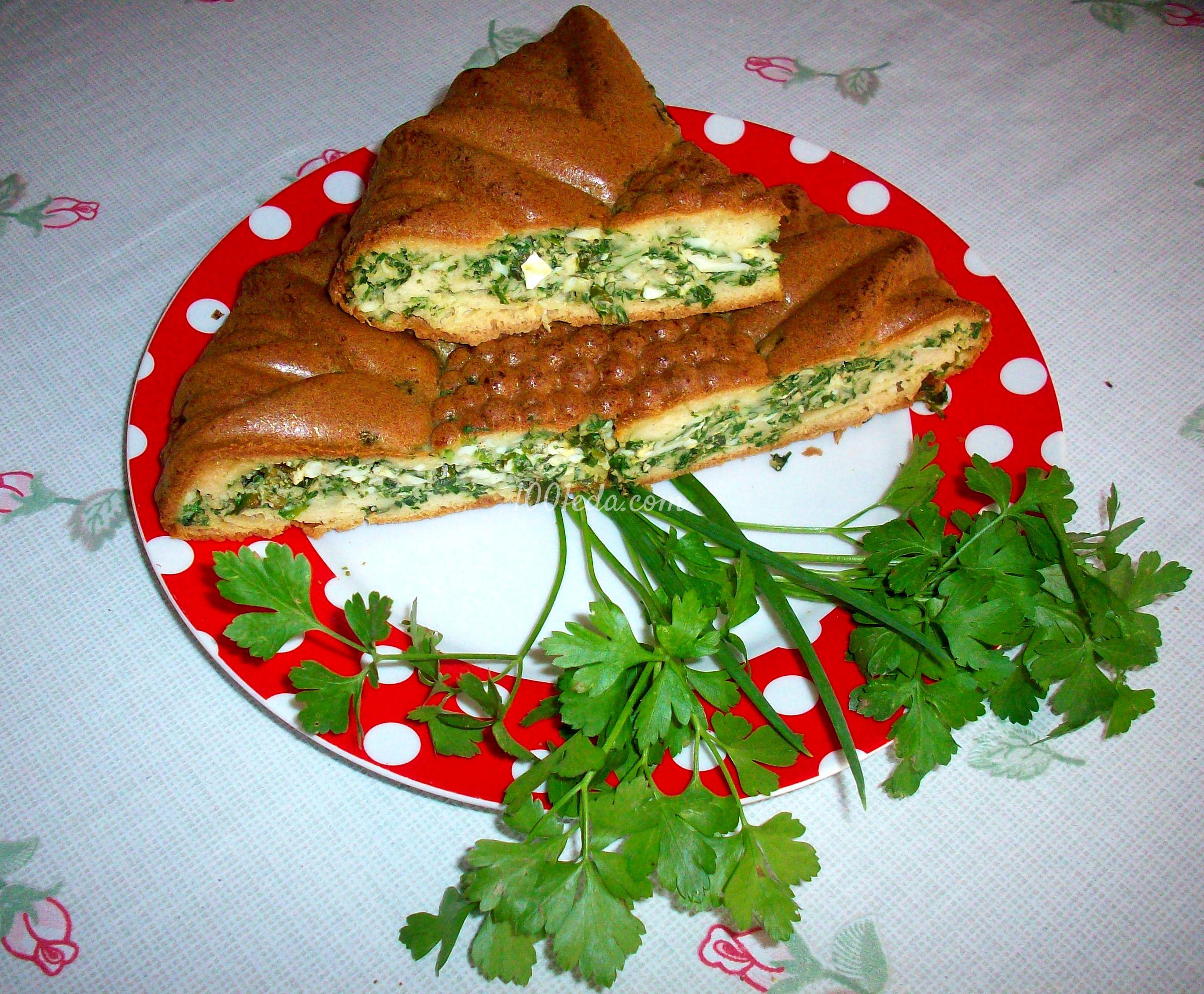 Пирог с яйцами, зеленым луком и петрушкой