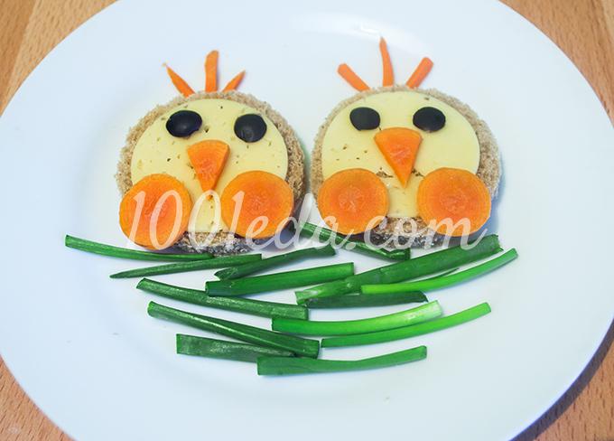 Бутерброды для детей Новогодние петушки: рецепт с пошаговым фото - Шаг №8