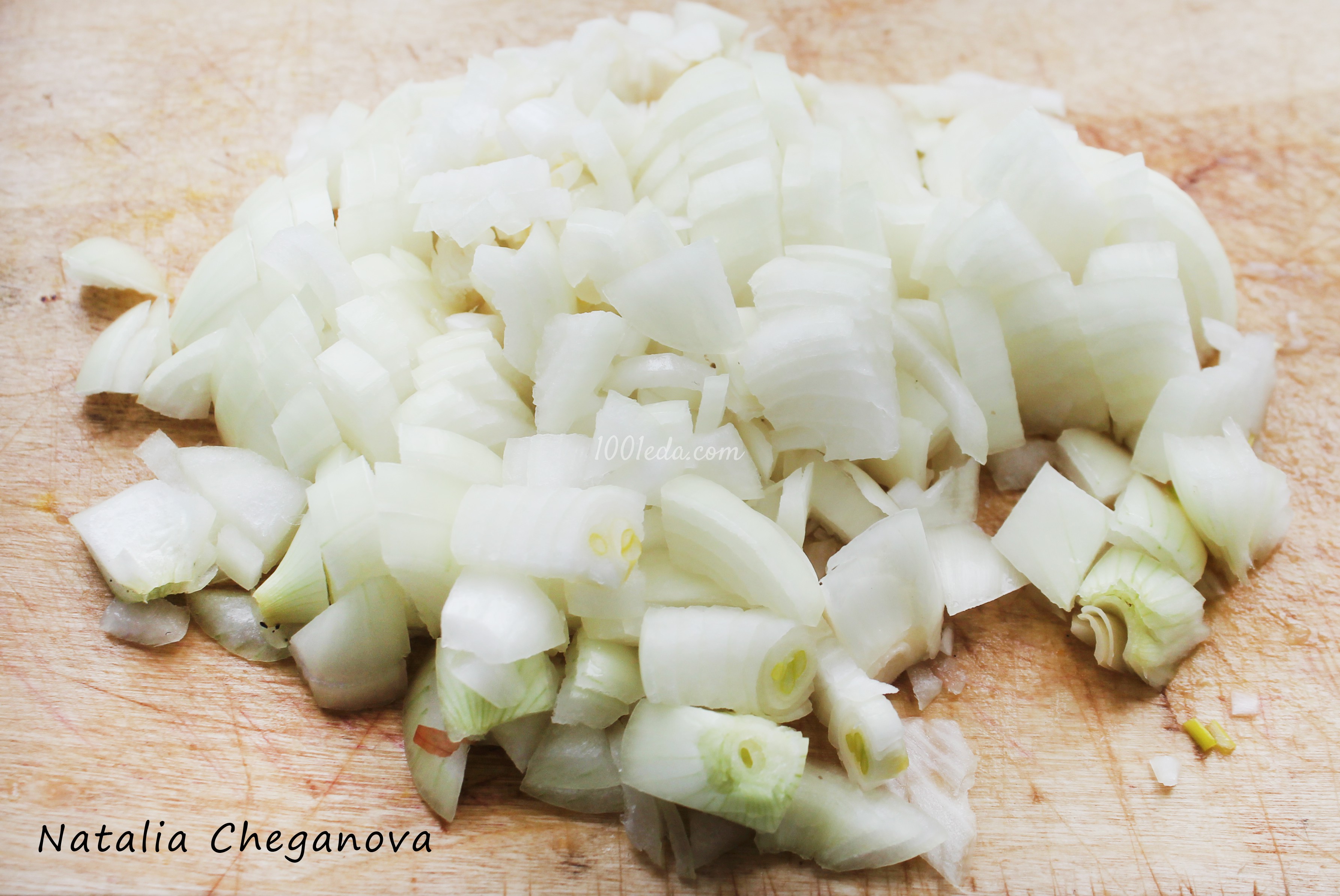 Чечевица с мясом в мультиварке: рецепт с пошаговым фото - Шаг №2 Чечевица с мясом в мультиварке: рецепт с пошаговым фото - Шаг №2
