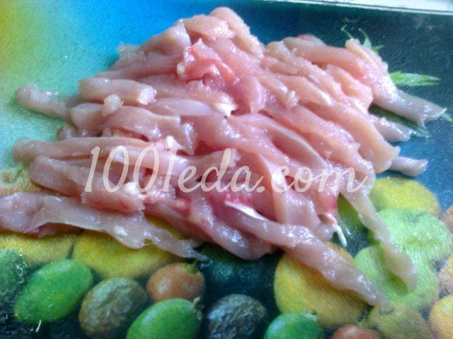 Диетическое куриное филе с белыми грибами в сметане: рецепт с пошаговым фото - Шаг №5
