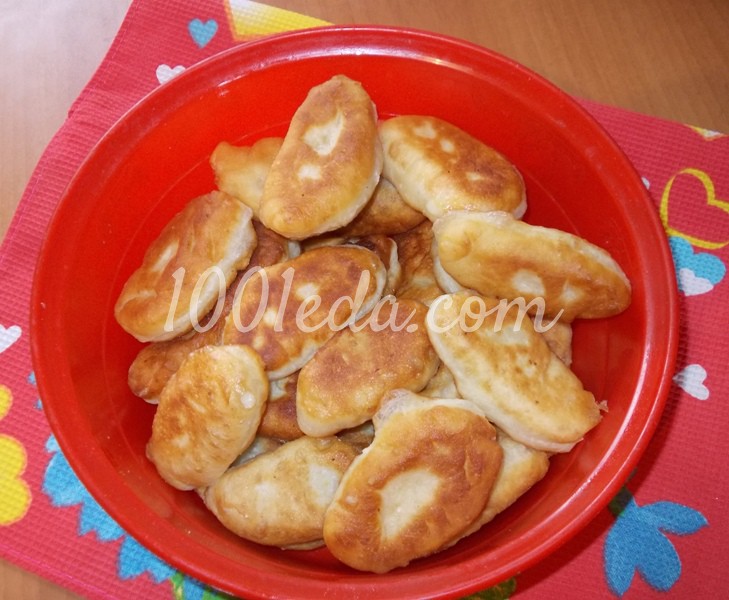 Дрожжевые пирожки с картошкой на тесте с добавлением картофельного пюре - Шаг №11