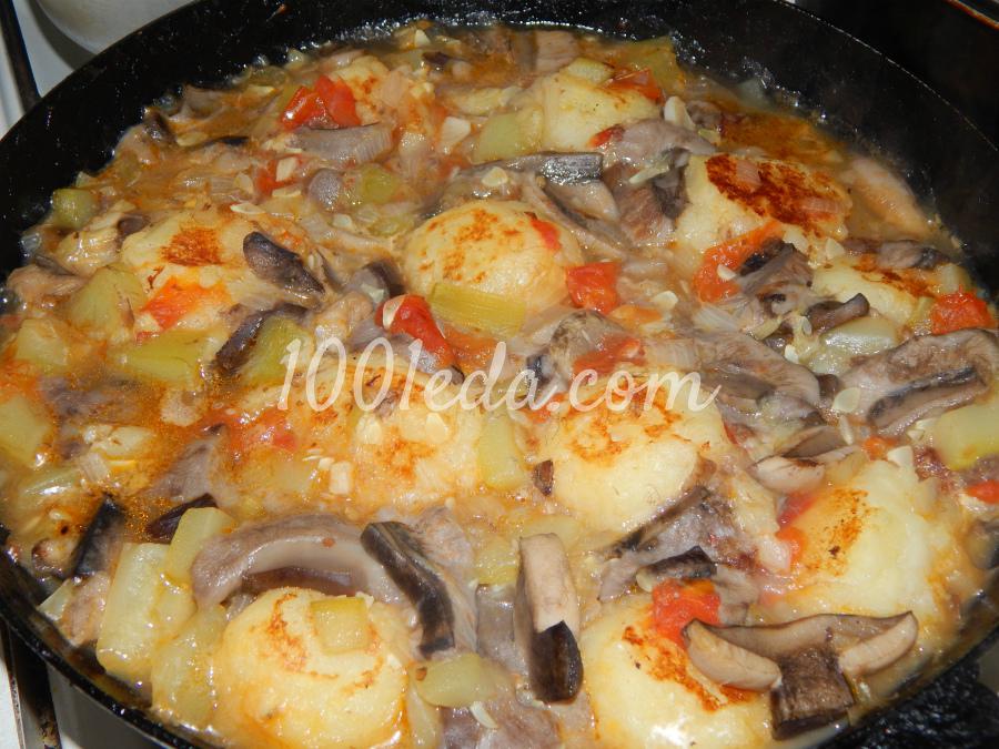 Картофельные шарики в грибо-овощной заливке: рецепт с пошаговым фото - Шаг №10