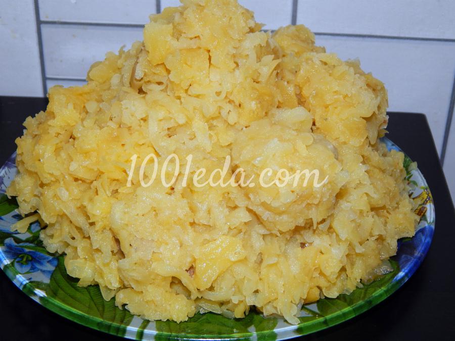 Картофельный салат с мясом Петушок в семейном кругу: рецепт с пошаговым фото - Шаг №5 Картофельный салат с мясом Петушок в семейном кругу: рецепт с пошаговым фото - Шаг №5