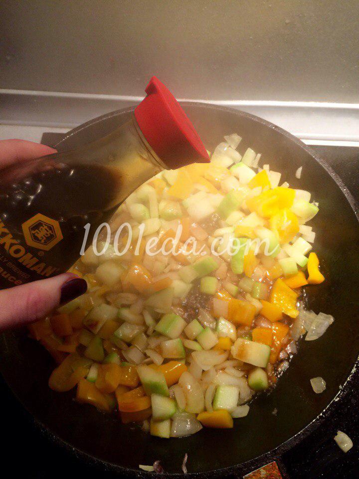 Открытый картофельный пирог с цукини и курицей барбекю: рецепт с пошаговым фото - Шаг № 8 Открытый картофельный пирог с цукини и курицей барбекю: рецепт с пошаговым фото - Шаг № 8