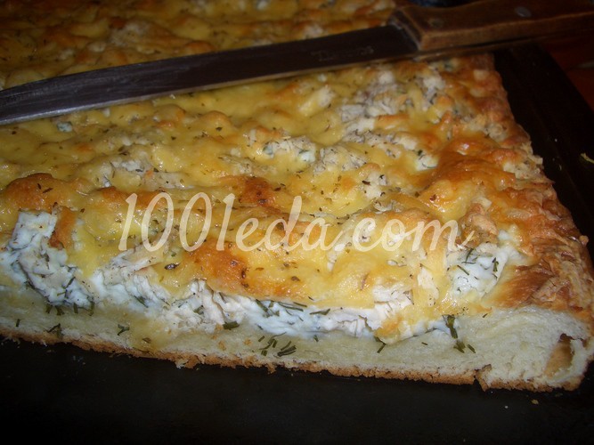 Открытый пирог с курицей и творогом по-деревенски: рецепт с пошаговым фото - Шаг №10 Открытый пирог с курицей и творогом по-деревенски: рецепт с пошаговым фото - Шаг №10