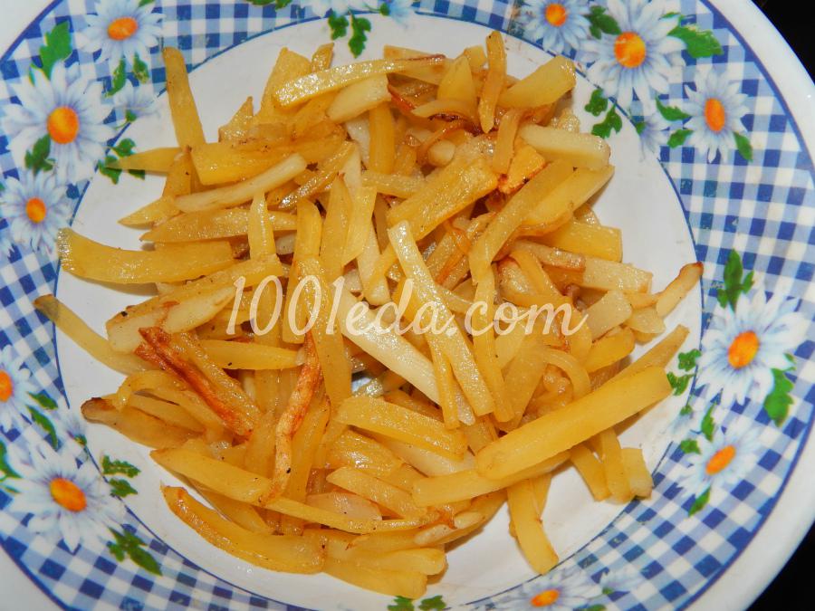 Овощной салат с жареным картофелем: рецепт с пошаговым фото - Шаг №5 Овощной салат с жареным картофелем: рецепт с пошаговым фото - Шаг №5