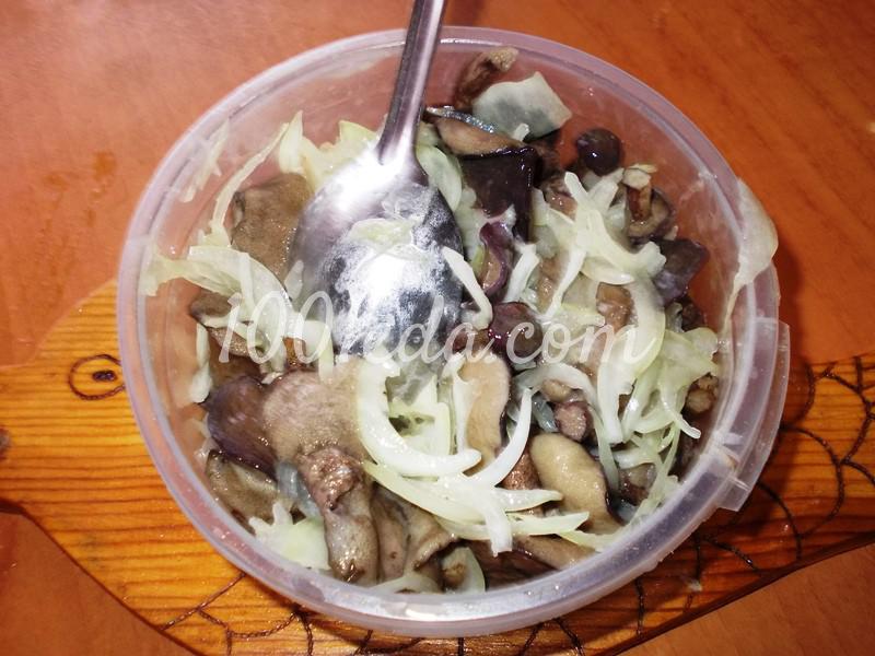 Постный салат с грибами и луком Постный салат с грибами и луком