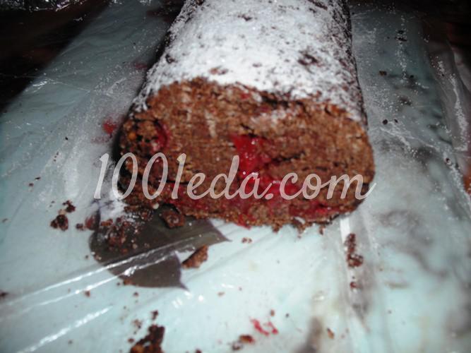 Постный сухарный шоколадный рулет с вишней без выпечки: рецепт с пошаговым фото- Шаг №16