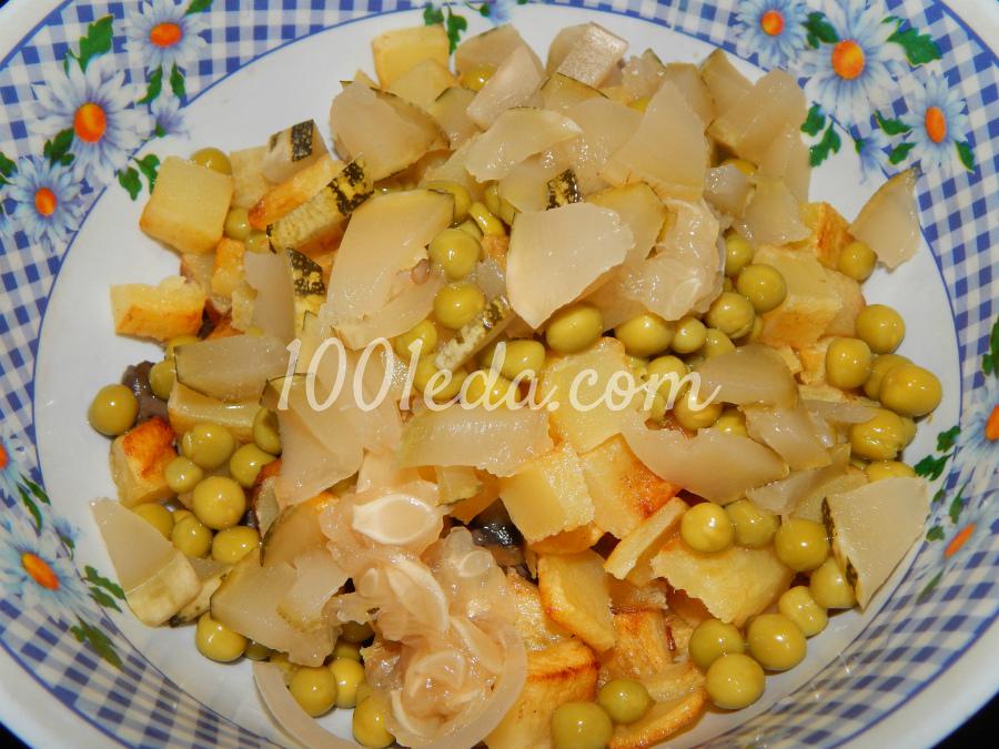 Салат с грибами и картофелем: рецепт с пошаговым фото - Шаг №4