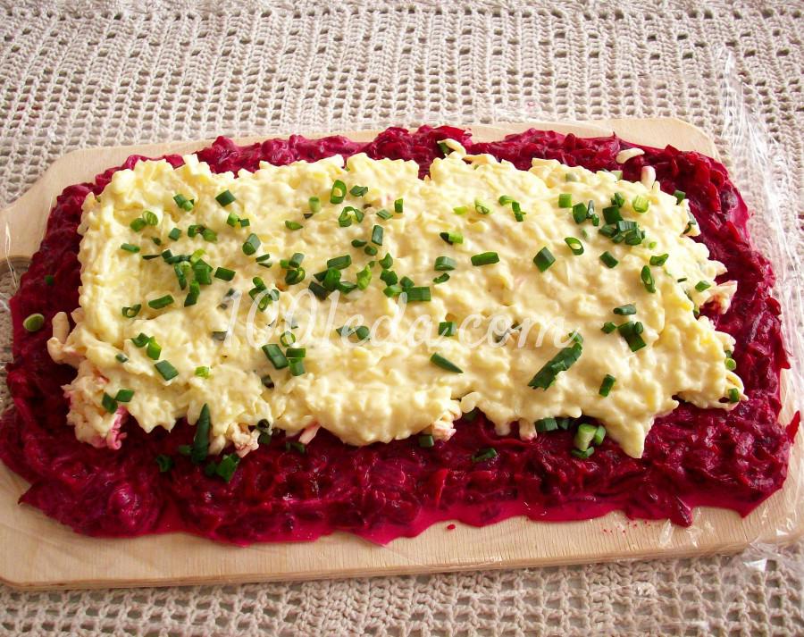 Свекольные роллы с сельдью: рецепт с пошаговым фото - Шаг №6 Свекольные роллы с сельдью: рецепт с пошаговым фото - Шаг №6