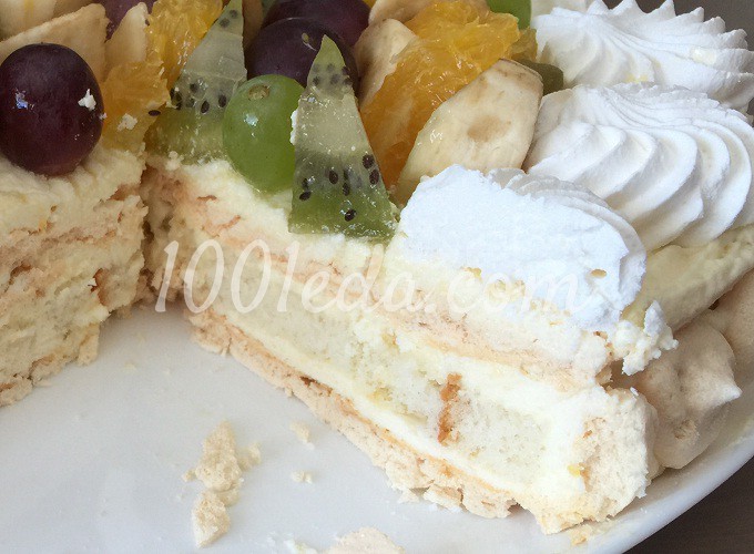 Торт с безе и фруктами как австралийский пасхальный десерт: рецепт с пошаговым фото - Шаг №13