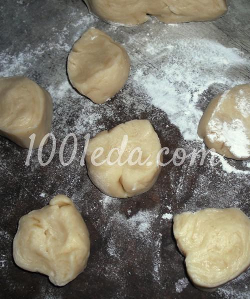 Вэрзере (молдавские слоеные пирожки) с капустой и грибами: рецепт с пошаговым фото - Шаг №12