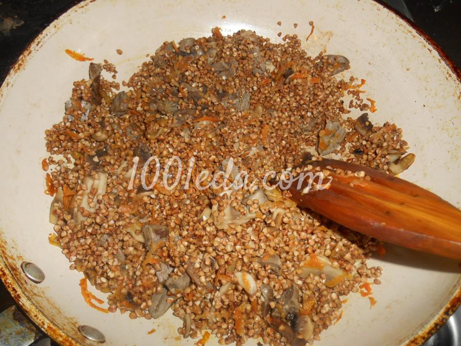Вкусная гречка с куриными сердечками и грибами: рецепт с пошаговым фото - Шаг №8