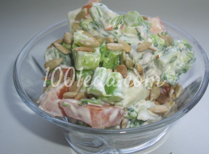 Салат из свежих овощей с брокколи и стручковой фасолью: рецепт с пошаговым фото