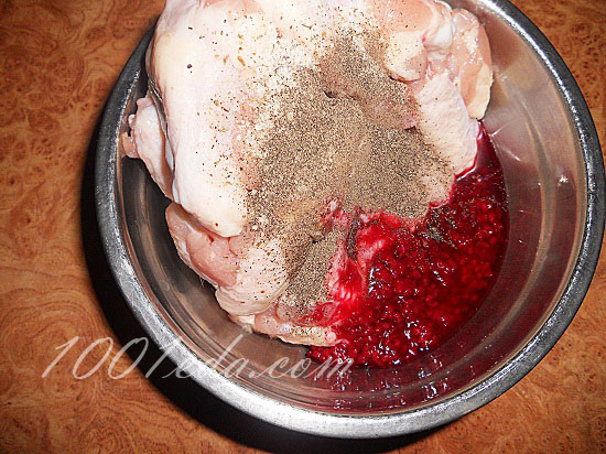 Куриные крылышки маринованые в малиновом варенье:  рецепт с пошаговым фото