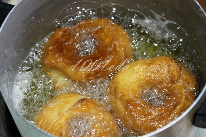 Пончики с хрустящей сахарной корочкой: рецепт с пошаговым фото