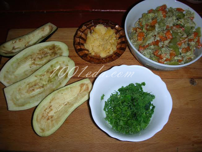 Запеченные баклажаны с овощами