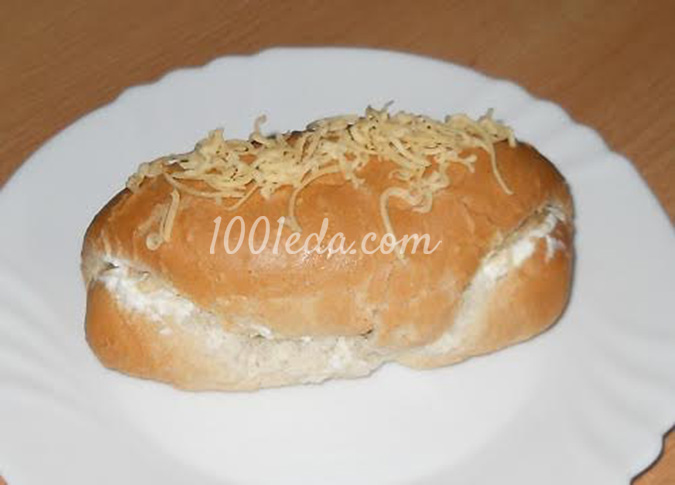 Горячий бутерброд-рулет с грибами