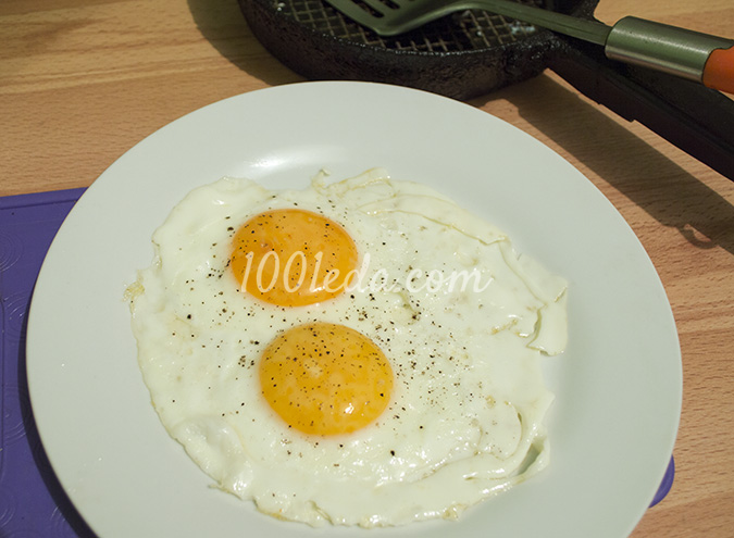 Яичница на завтрак к 8 марта: рецепт с пошаговым фото