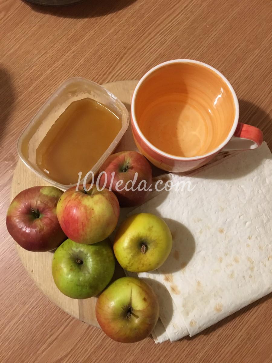 Сочный десерт из лаваша и яблок без выпечки: рецепт с пошаговым фото - Шаг №1