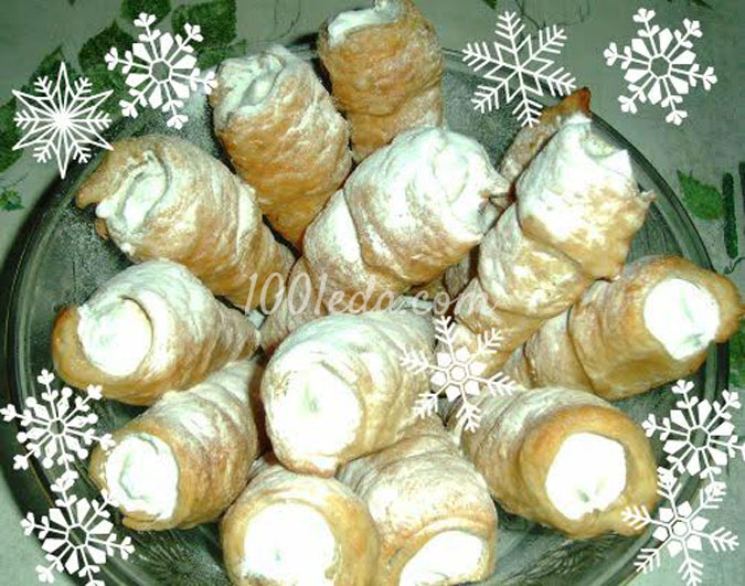 Слоеные рожки Снежные с фруктово-белковым кремом к новогоднему чаепитию