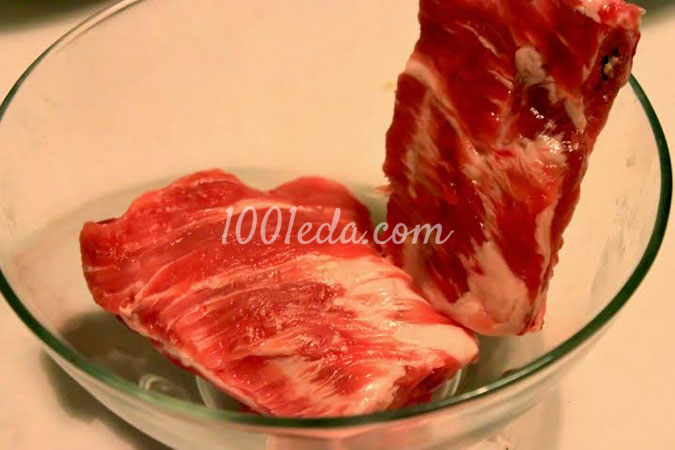 Пикантные свиные ребрышки, запеченные в духовке: рецепт с пошаговым фото