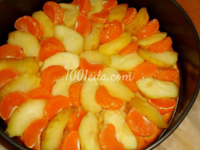 Пирог с яблоками и мандаринами: рецепт с пошаговым фото