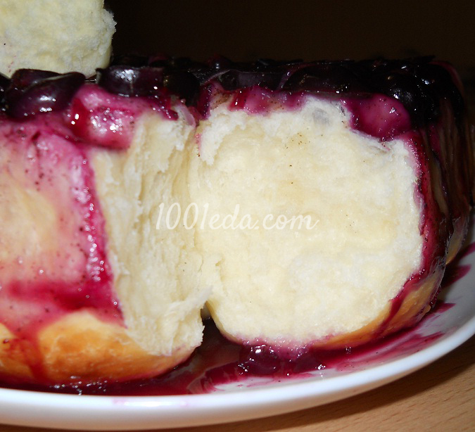 Дрожжевой пирог-перевертыш с виноградом в желе: рецепт с пошаговым фото