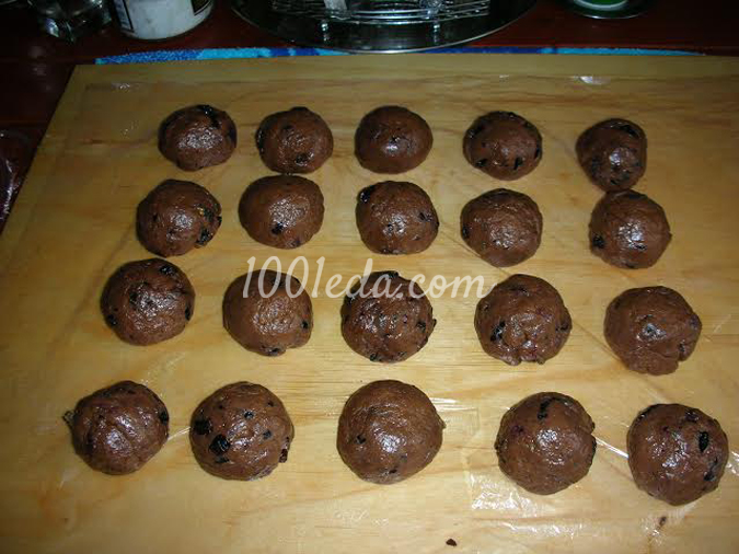 Шоколадный дрожжевой кекс с изюмом: рецепт с пошаговым фото