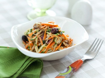 Рецепт салата из моркови и грецких орехов 