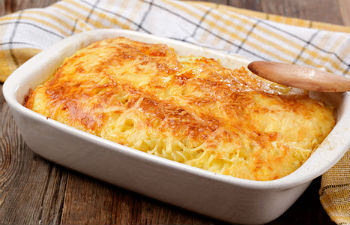 мясо по французски в красном вине. Смотреть фото мясо по французски в красном вине. Смотреть картинку мясо по французски в красном вине. Картинка про мясо по французски в красном вине. Фото мясо по французски в красном вине