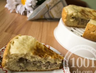Рецепт мясного пирога в мультиварке