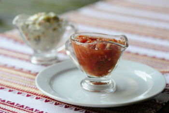 Рецепт аджики из груш с помидорами