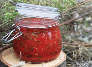 Рецепт аджики из томатной пасты