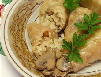 Как приготовить голубцы без мяса с грибами и рисом