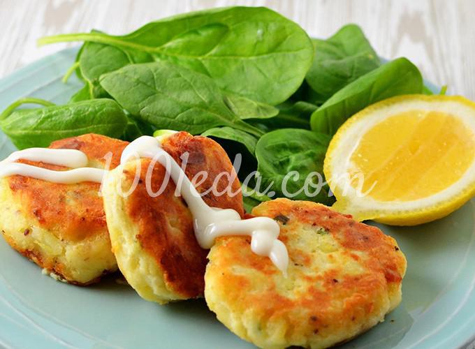 Картофельные котлеты с овощной икрой