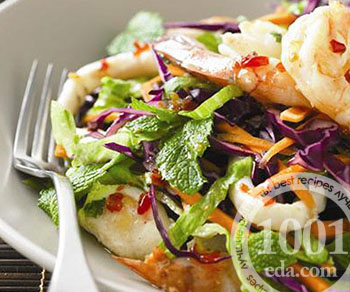 Рецепт салата с кальмарами и другими морепродуктами