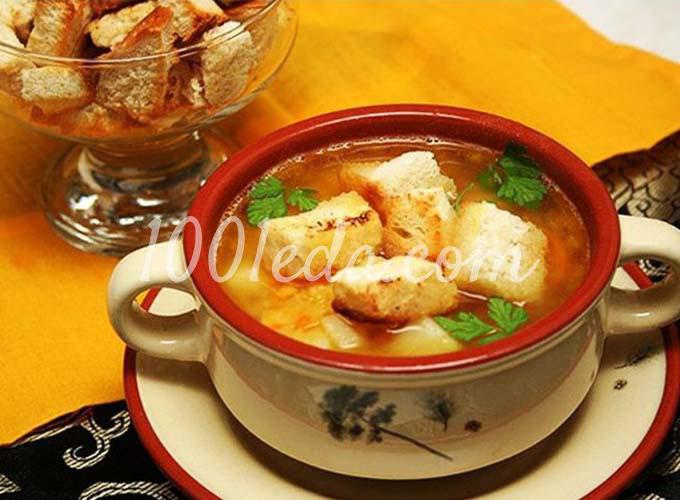 Суп гороховый с гренками