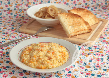 пшенная каша с жареным луком и морковью. Смотреть фото пшенная каша с жареным луком и морковью. Смотреть картинку пшенная каша с жареным луком и морковью. Картинка про пшенная каша с жареным луком и морковью. Фото пшенная каша с жареным луком и морковью
