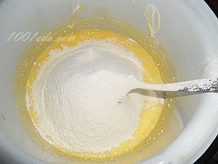 Корзинка из песочного теста с белковым кремом в мультиварке: рецепт с пошаговым фото