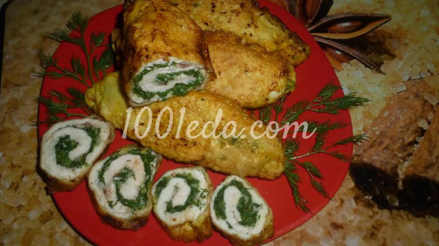 Ароматные куриные рулетики с листьями салата, шпинатом и укропом: рецепт с пошаговым фото