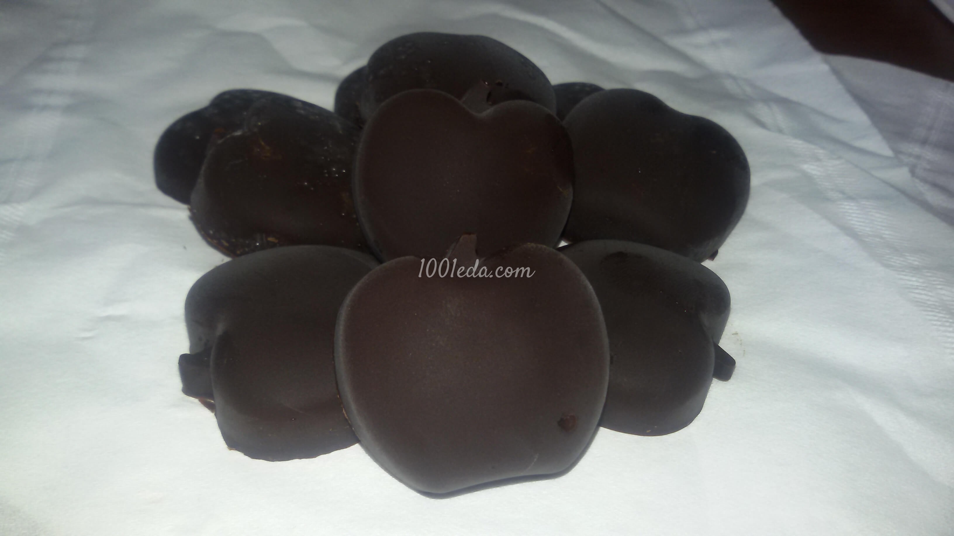 Натуральный шоколад из кэроба: рецепт с пошаговым  фото