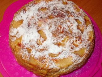 Шарлотка в мультиварке Сама нежность: рецепт с пошаговым фото